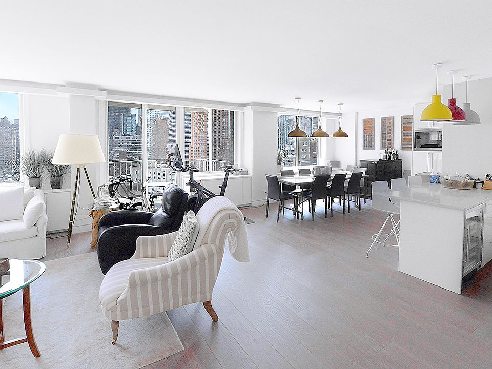 1st image of 220 E 65th St APT 21G