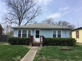 608 Cypress St, Highland, IL