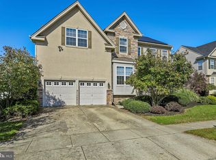 905 Canterbury Dr, Mullica Hill, NJ 08062