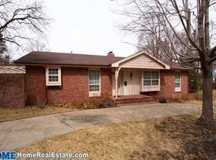 6420 Meeker Cir, Lincoln, NE 68506