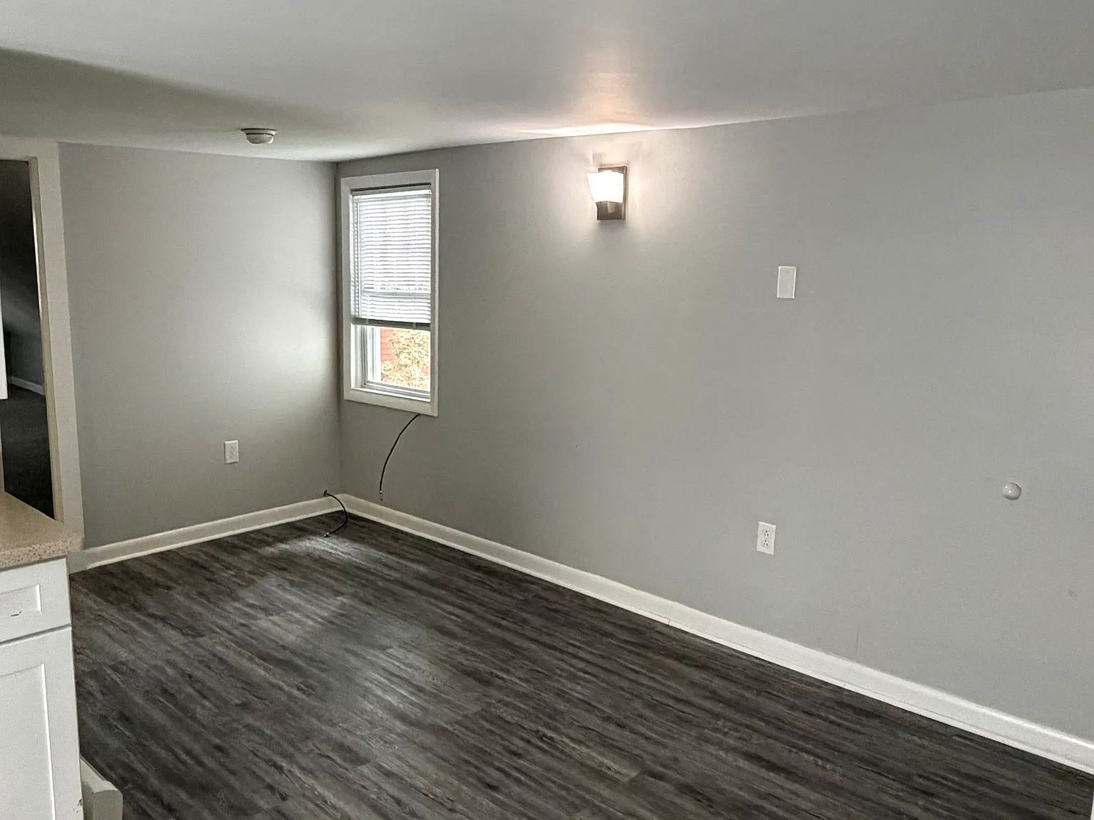 1 bed, $1,050 — Photo 4