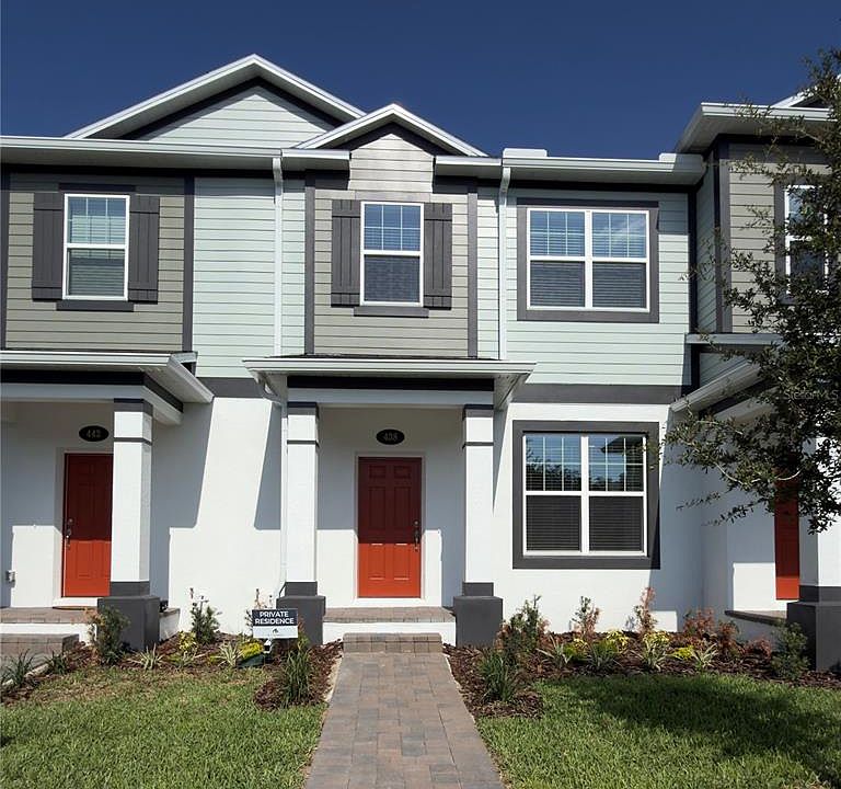 1st image of 438 Lady Palm St