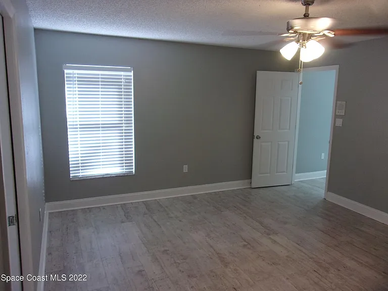 6895 Grissom Pkwy — Photo 23