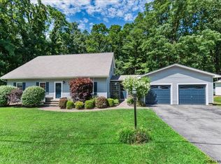 95 Meadow Brook Rd, Saratoga Springs, NY 12866