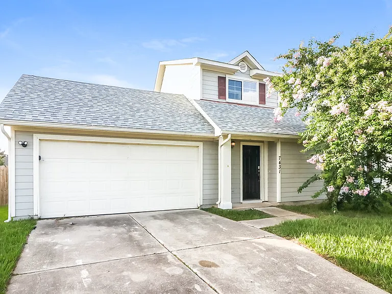 7431 Leightonfield Ct — Photo 4