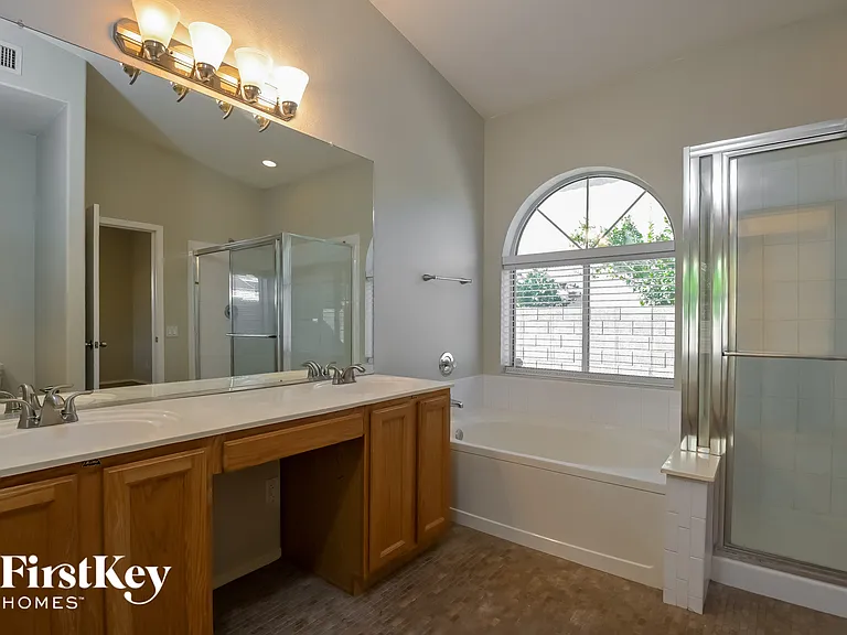 7640 W Summer Sky Dr — Photo 8