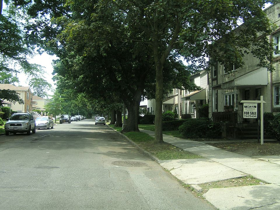 2nd image of 13506 223rd St