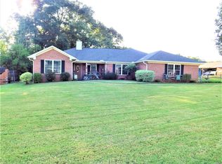 108 Stratford Ln, Enterprise, AL 36330