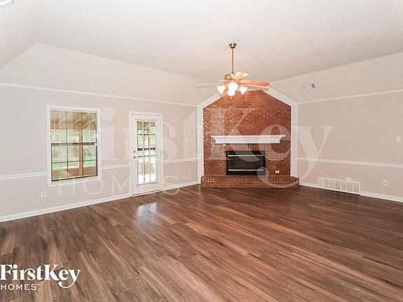 3rd image of 514 Fletcher Rd