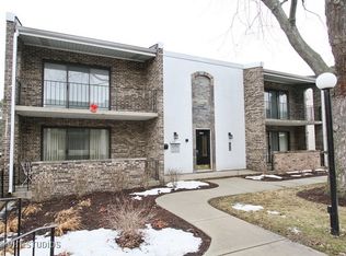 9810 S Karlov Ave #108, Oak Lawn, IL