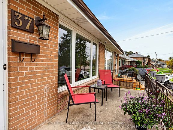 4th image of 37 Newlin Cres