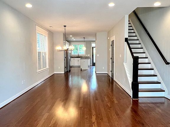 4th image of 1228 N 31st St