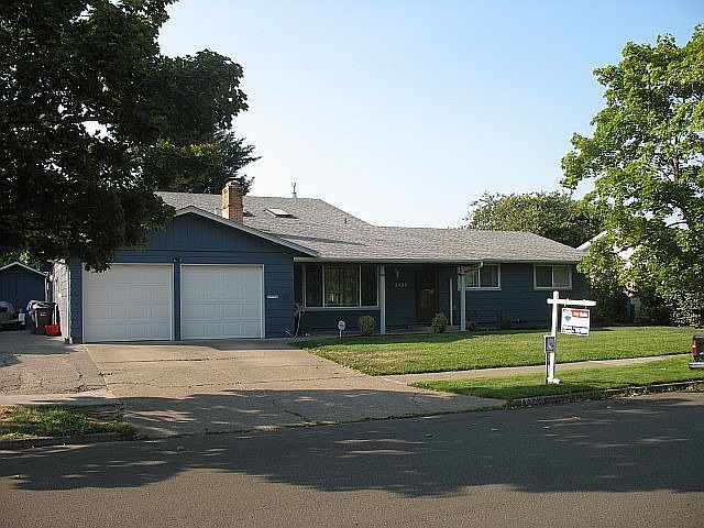 Main Front, 35' RV area