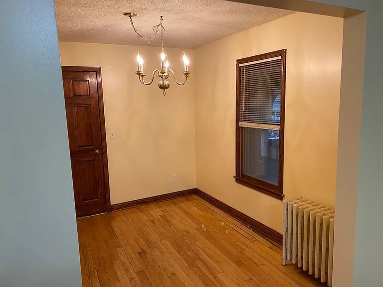 580 Brunson St — Photo 5