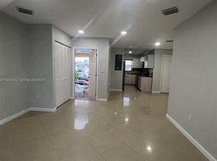 7368 SW 82nd St APT E215, Miami, FL 33143