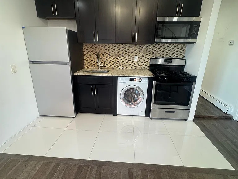 121 Beach 122nd St #3E — Photo 7