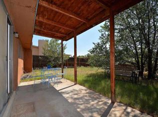 2526 Camino San Patricio, Santa Fe, NM 87505