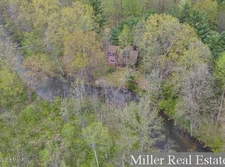 1967 McGlynn Rd, Hastings, MI 49058