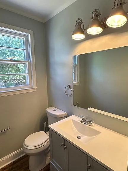 432 Kenneth Sq — Photo 12