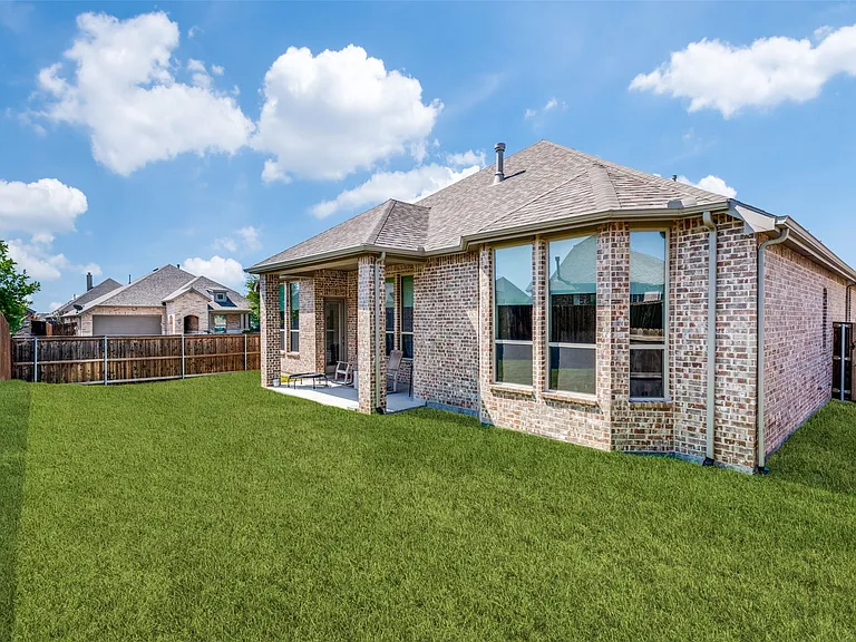 1624 Seminole Dr — Photo 12