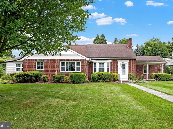 70 W Court Blvd, West Lawn, PA 19609