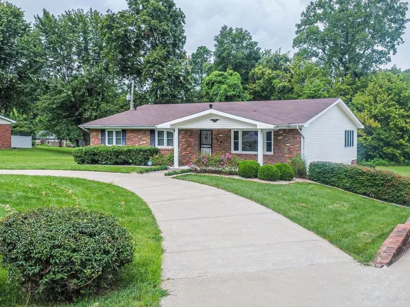 105 Rebecca Ln, Paducah, KY 42001