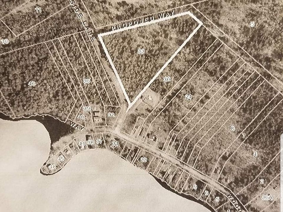 2nd image of 34 Lakeside Ln
