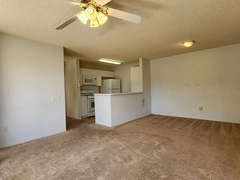 91-225 Hanapouli Cir #33A — Photo 5