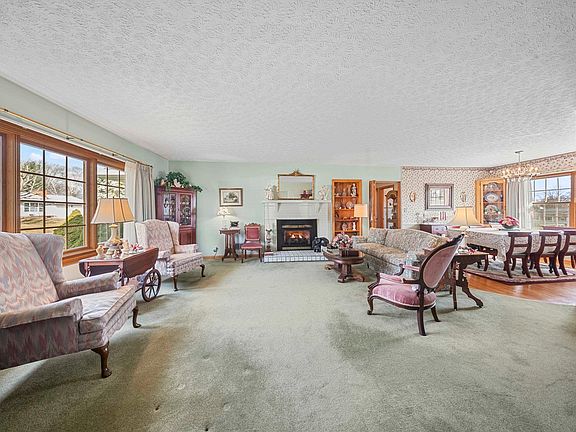 4th image of 2902 Ranch Rd