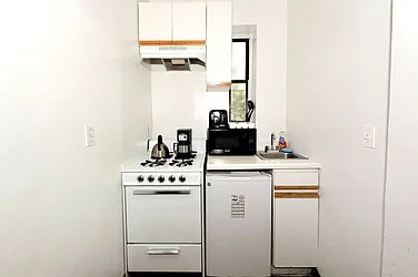 Rented by Meraki Realty LLC