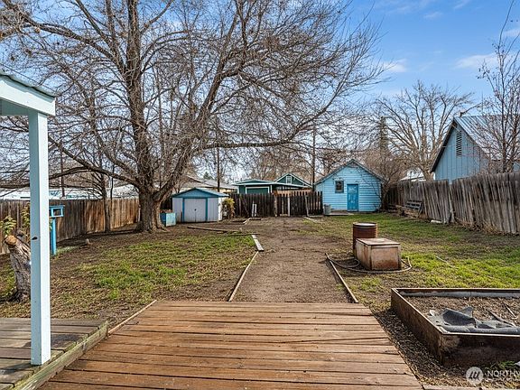 3rd image of 311 W University Way