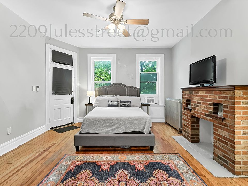1st image of 2211 Jules St