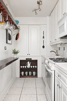Sold by Compass | media 4