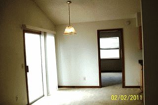 5th image of 12053 Cobblewood Ln N
