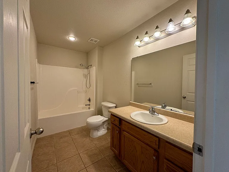 150 Hickory Ridge Dr — Photo 32