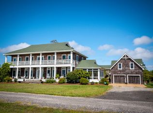 1352 Sound Landing Rd, Kitty Hawk, NC 27949