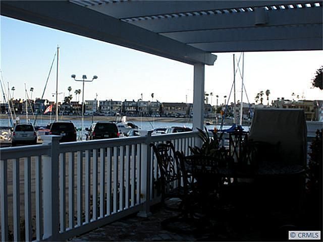 1st image of 66 Beach Dr