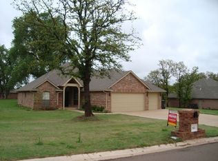 813 Lost Oak Dr, Guthrie, OK 73044