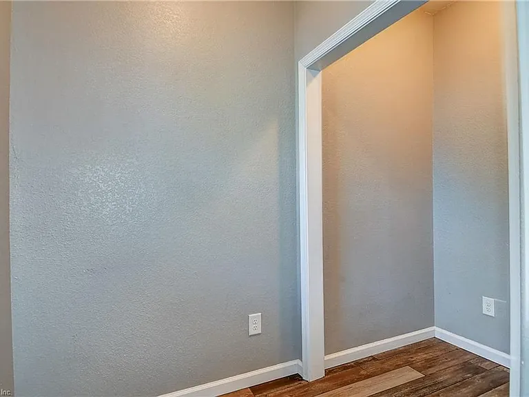 624 Foster Ln — Photo 19