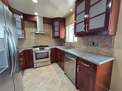 1154 S Barrington Ave #312 Photo 1