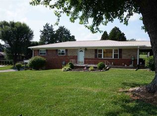 1936 N Economy Rd, Morristown, TN 37814