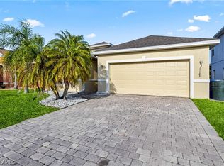 11123 River Trent Ct, Lehigh Acres, FL 33971