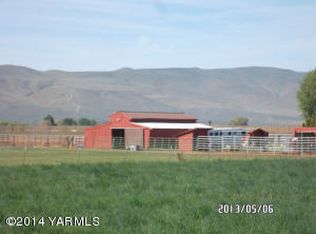 6200 Yost Rd, Toppenish, WA 98948