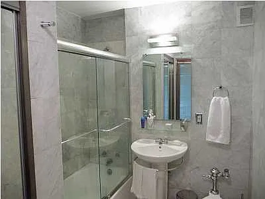 Rented by Ann Ferguson, LLC | media 29