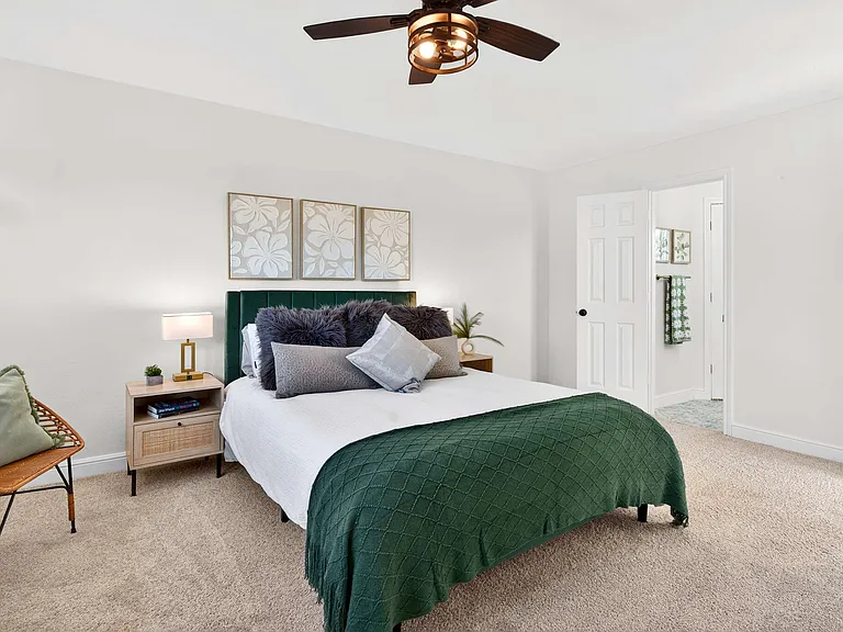 9568 Houston Hill Rd — Photo 23