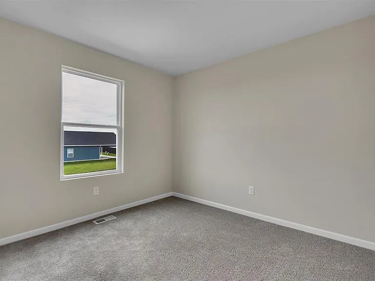 2706 S Cypress St — Photo 13