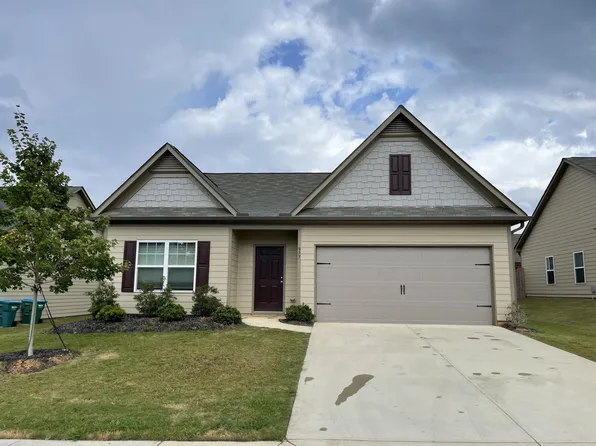 977 Walnut Creek Cir, Pendergrass, GA 30567