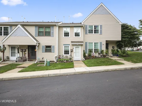 29 English Club Drive, Englishtown, NJ 07726