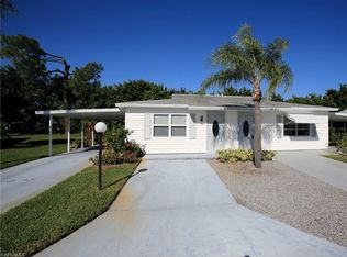 36 Dawn Flower Cir, Lehigh Acres, FL 33936