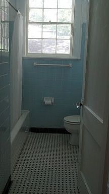 4th image of 302 Lawton Ave